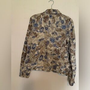 100% cotton
Jacket, paisley print, floral print, ivory, tan